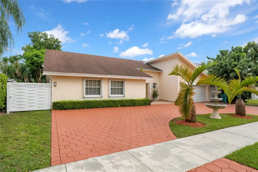 11041 SW 138th Ave, Miami, FL 33186 - Image #2