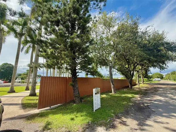 35220 SW 213th Ave, Homestead, FL 33034