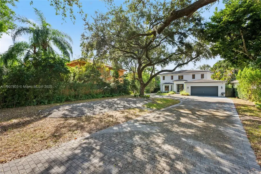 4950 SW 63rd Ave, South Miami, FL 33155 - Image #3