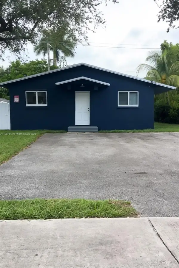 316 N 61st Ave, Hollywood, FL 33024