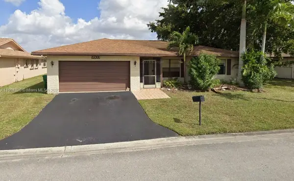 Address Withheld By Seller, Tamarac, FL 33321