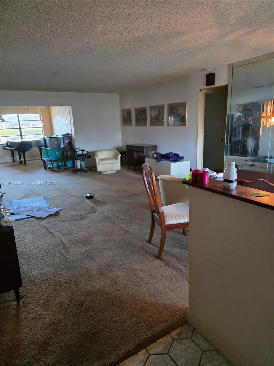 Address Withheld By Seller, Tamarac, FL 33321 - Image #3