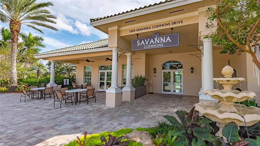 1386 Canary Island Dr, Weston, FL 33327 - Image #3