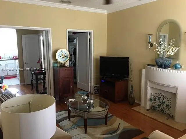 750 Euclid Ave #8, Miami Beach, FL 33139 - Image #2