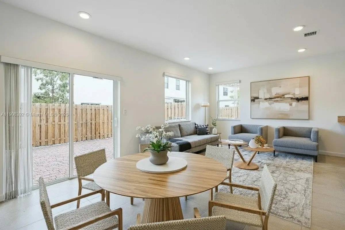 12845 NW 24th Ave, Miami, FL 33167 - Image #1