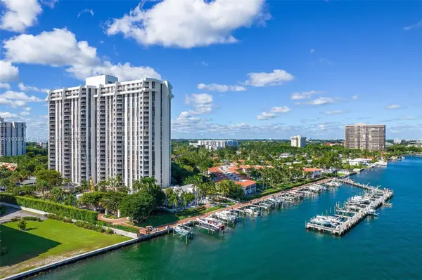 4000 Towerside Te #305, Miami, FL 33138