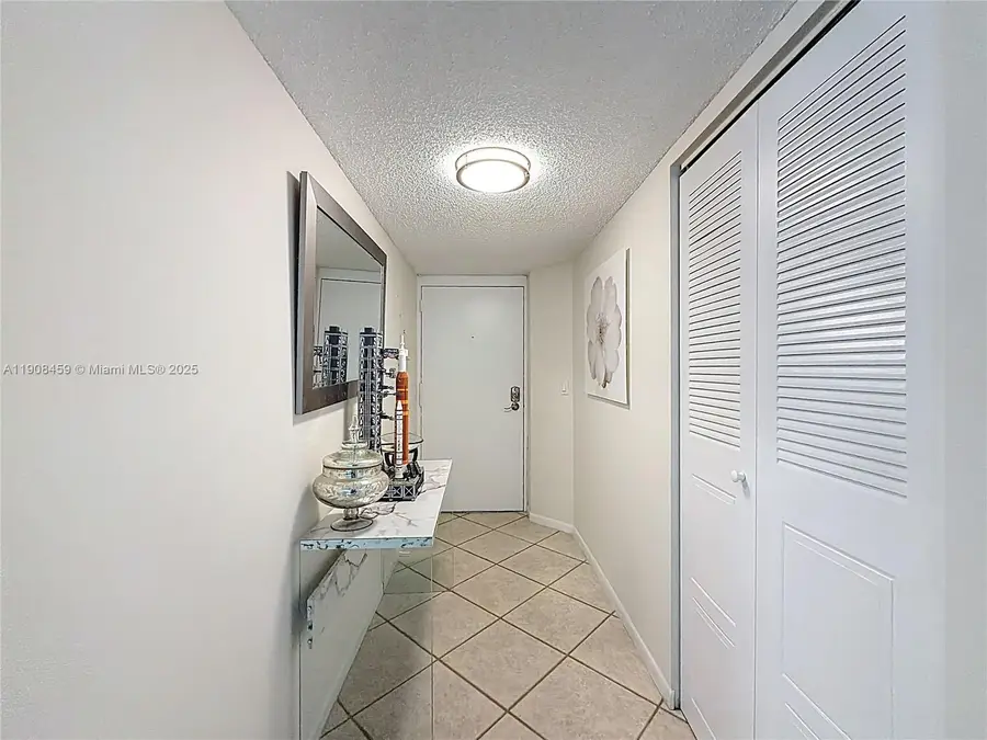 1101 River Reach Dr #209, Fort Lauderdale, FL 33315 - Image #3