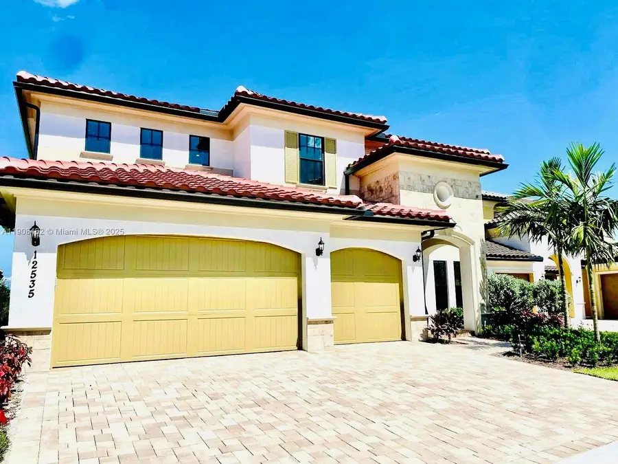 12535 N Parkland Bay Trl, Parkland, FL 33076 - Image #2