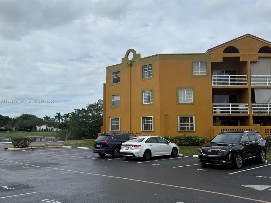 9735 Fontainebleau Blvd #G205, Miami, FL 33172 - Image #2