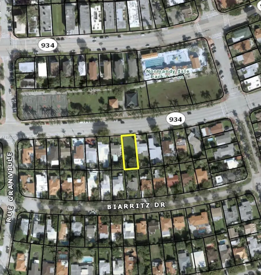 1760 71st St, Miami Beach, FL 33141 - Image #2