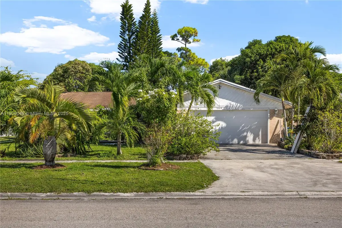 100 N Park Rd N, Royal Palm Beach, FL 33411 - Image #1