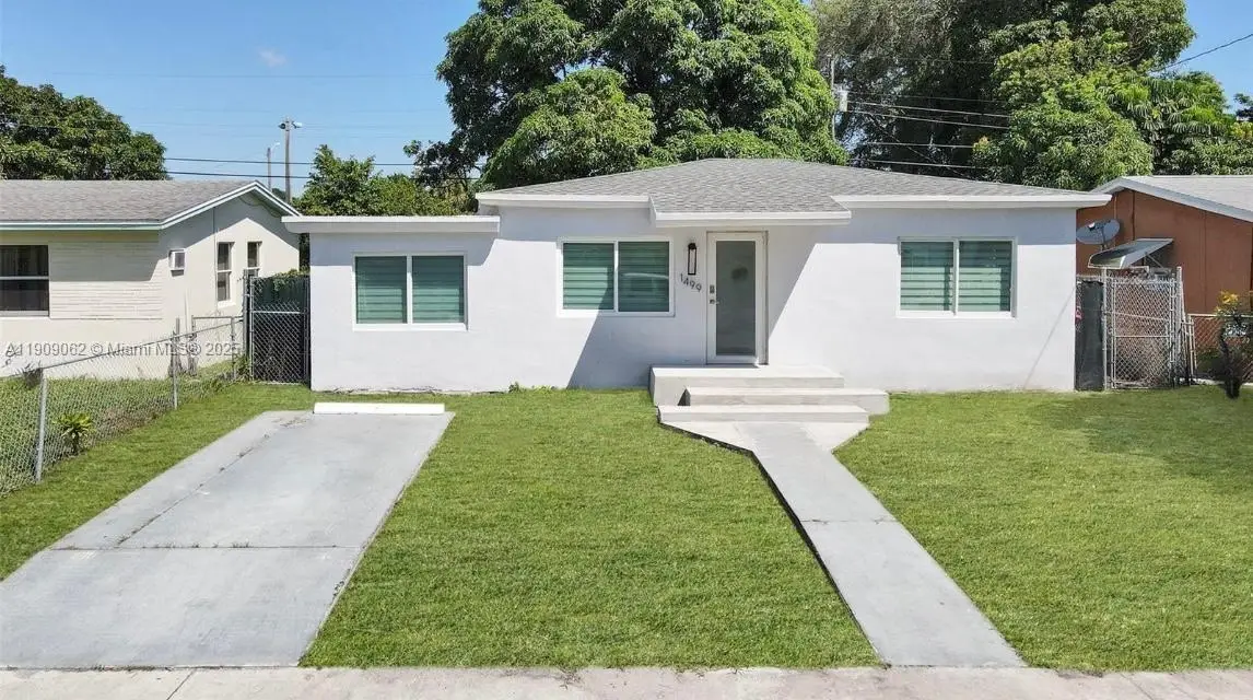 1499 NE 152nd St, North Miami Beach, FL 33162 - Image #1