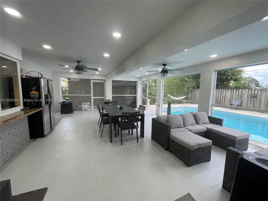 5508 Harrison St, Hollywood, FL 33021 - Image #2