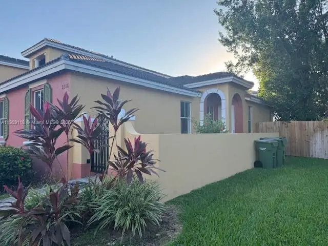 2288 NE 42nd Ave, Homestead, FL 33033 - Image #3