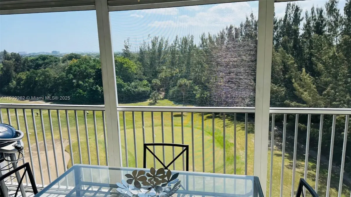 3150 N Palm Aire Dr #801, Pompano Beach, FL 33069 - Image #1