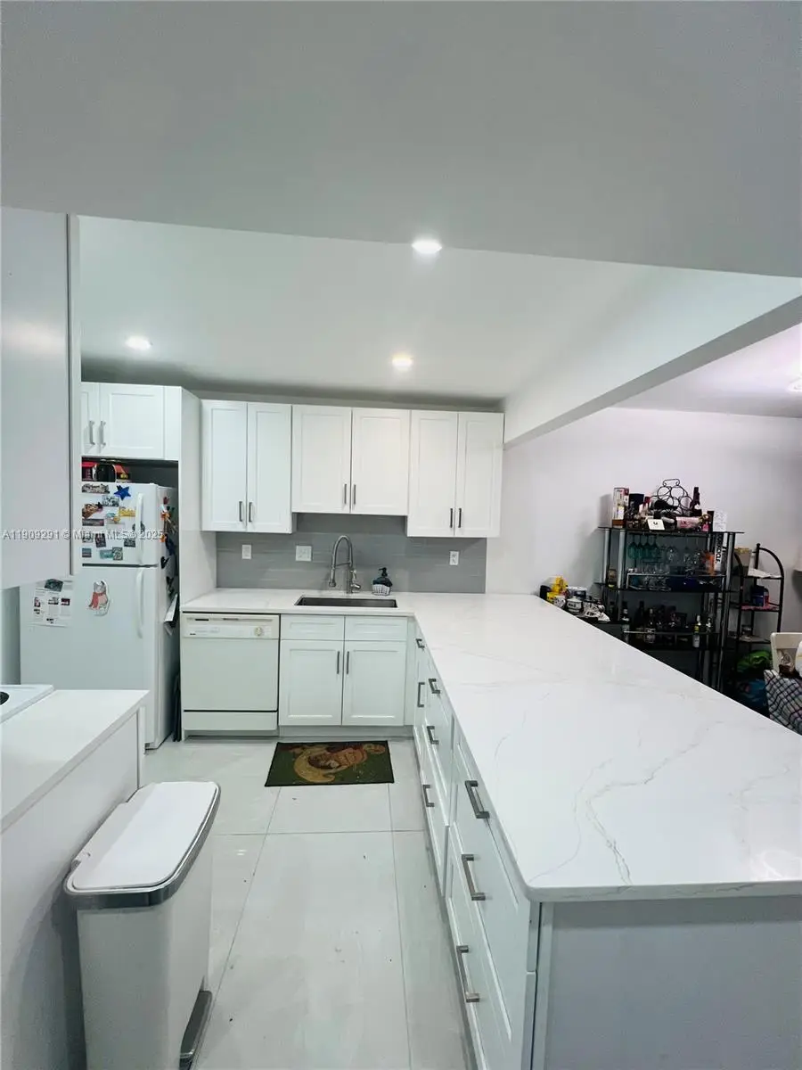 8380 Sands Point Blvd #J109, Tamarac, FL 33321 - Image #2