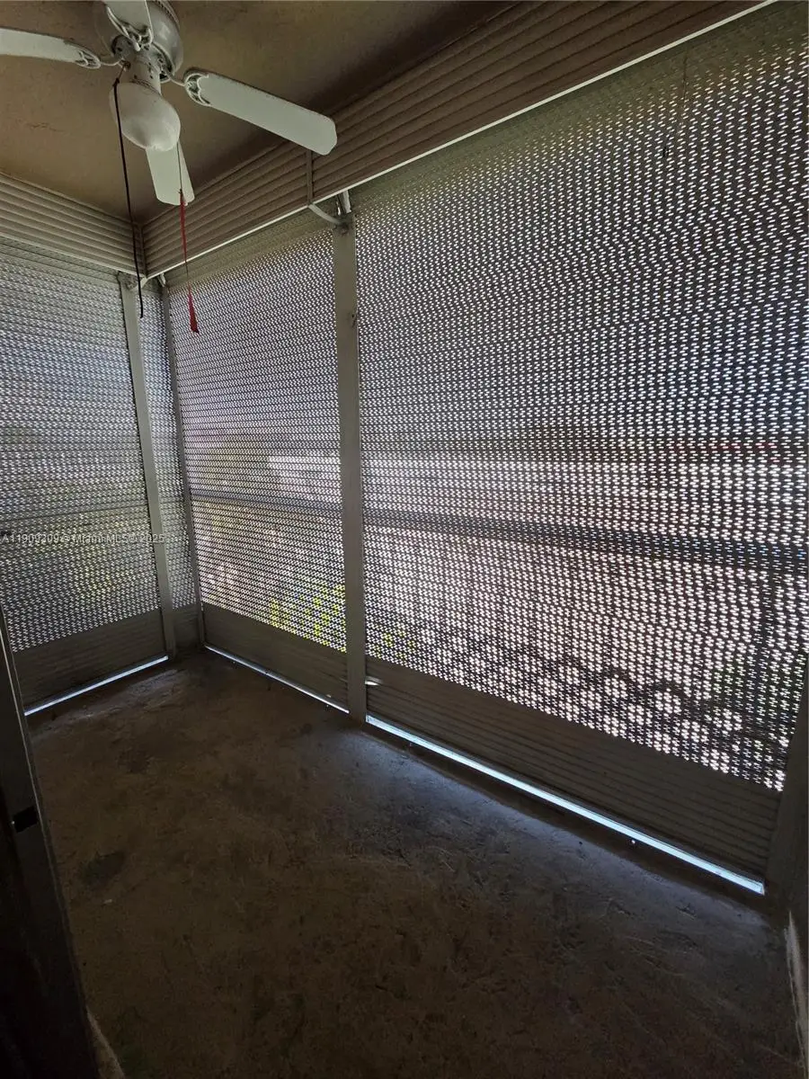 3640 NW 9th St #407, Miami, FL 33125 - Image #2