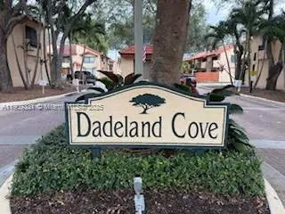 7816 SW 102nd Ln, Miami, FL 33156 - Image #1