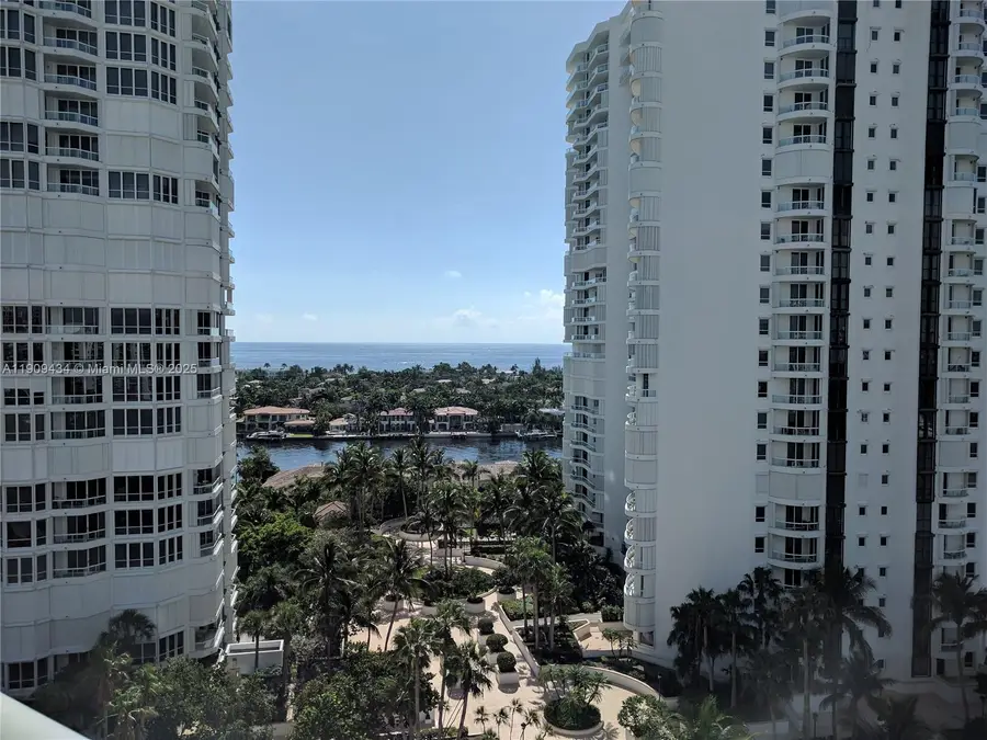 21055 Yacht Club Dr #1602, Aventura, FL 33180 - Image #3