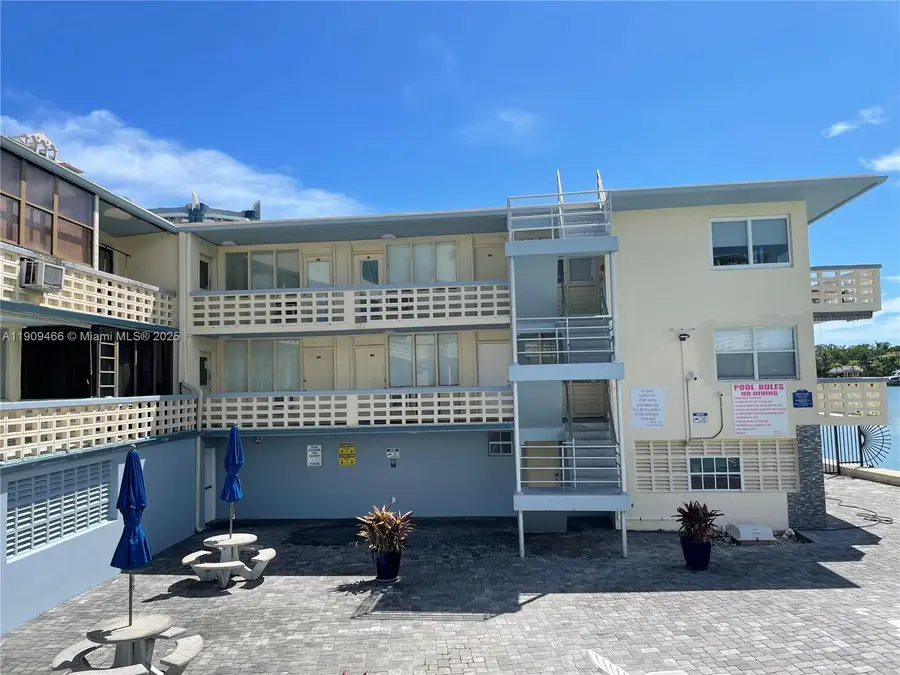 6484 Indian Creek Dr #209, Miami Beach, FL 33141 - Image #2