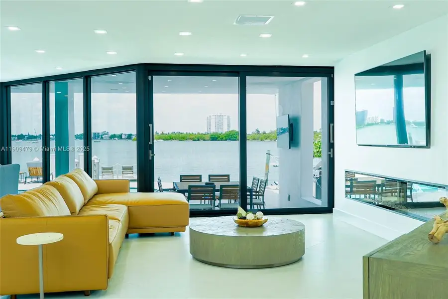 7720 Miami View Dr, North Bay Village, FL 33141 - Image #3