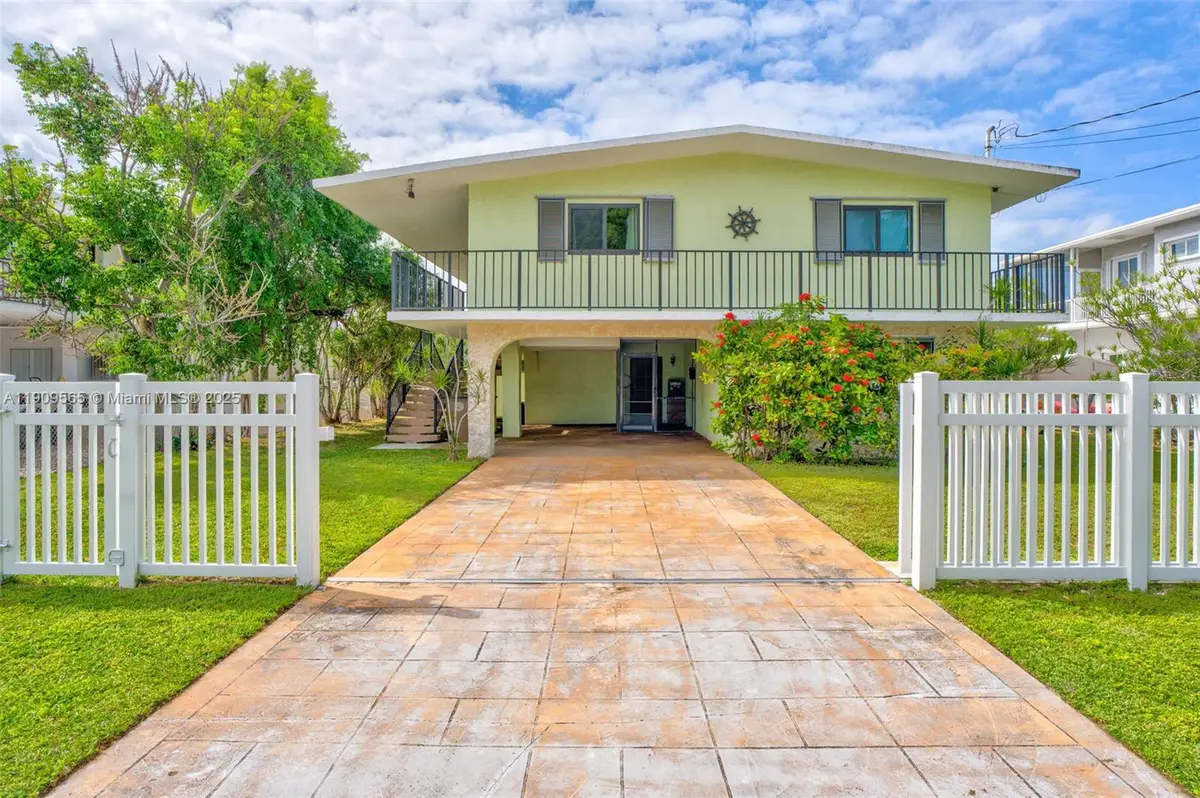877 Ellen Dr., Key Largo, FL 33037 - Image #1