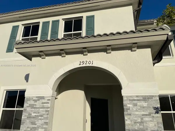 29201 SW 162nd Ct, Miami, FL 33033