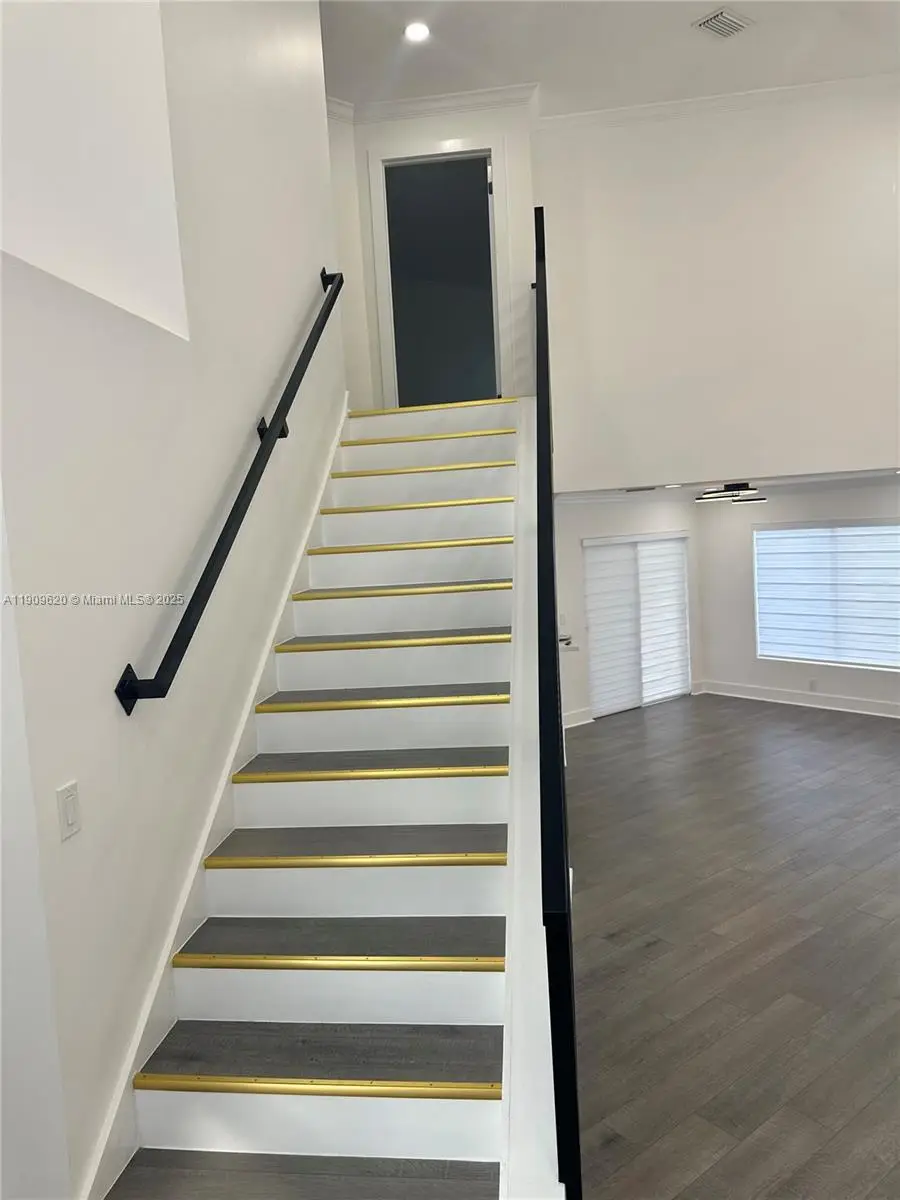 2771 W River Run Cir W, Miramar, FL 33025 - Image #3