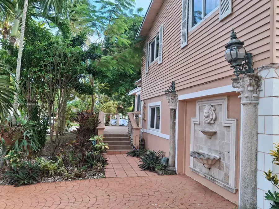 6500 Arbor Dr, Miramar, FL 33023 - Image #3