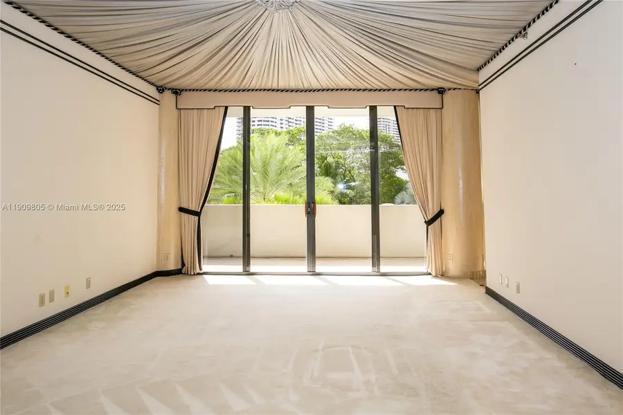 3000 Island Blvd #WSTE1, Aventura, FL 33160 - Image #3