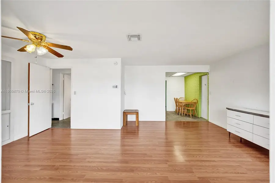 6622 Raleigh St, Hollywood, FL 33024 - Image #2