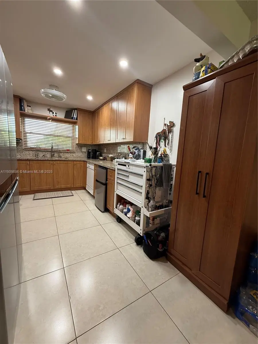 9741 Sunrise Lakes Blvd #107, Sunrise, FL 33322 - Image #3