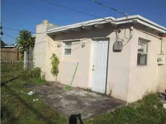 4430 SW 40th St, West Park, FL 33023 - Image #3