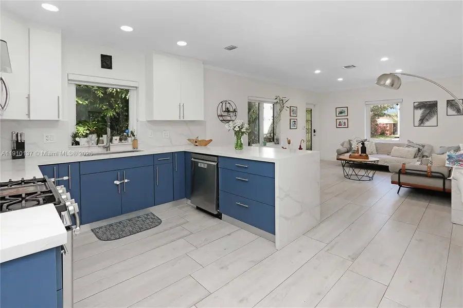 1400 Dewey St, Hollywood, FL 33020 - Image #2