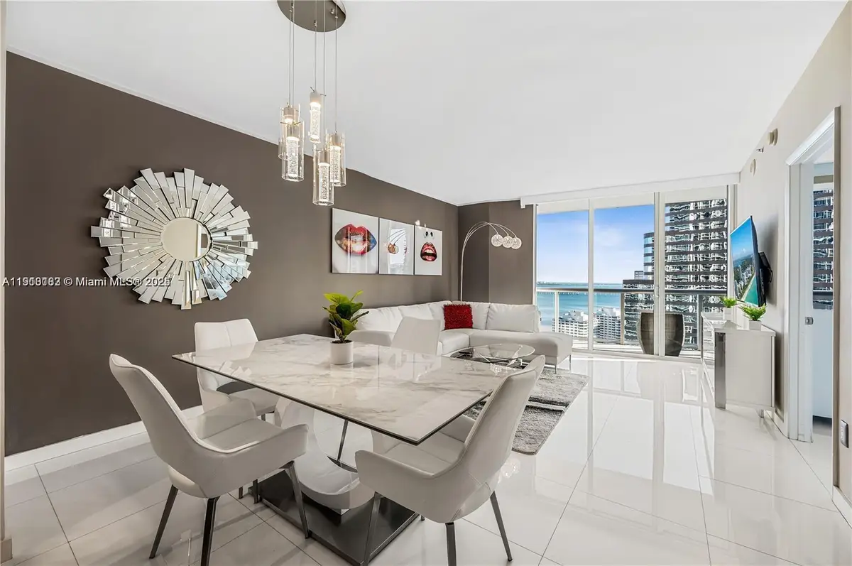485 Brickell Ave #3109, Miami, FL 33131 - Image #1