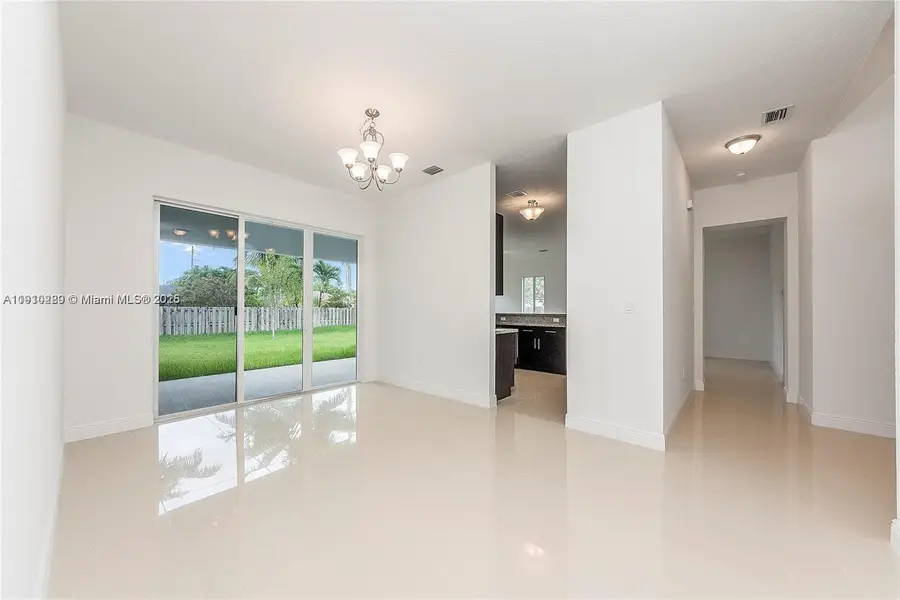 9341 SW 174th St, Palmetto Bay, FL 33157 - Image #3