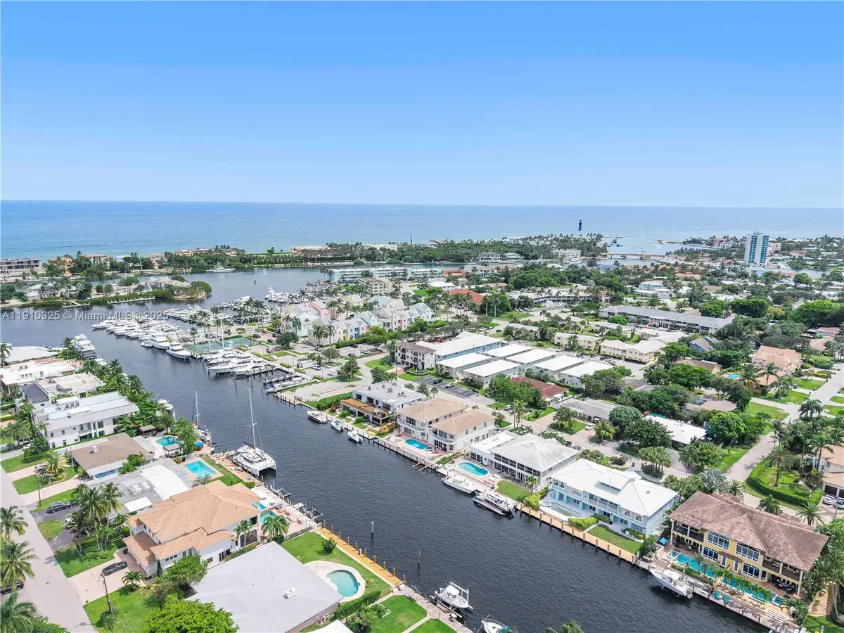 2737 NE 28th Ct #1, Lighthouse Point, FL 33064 - Image #1