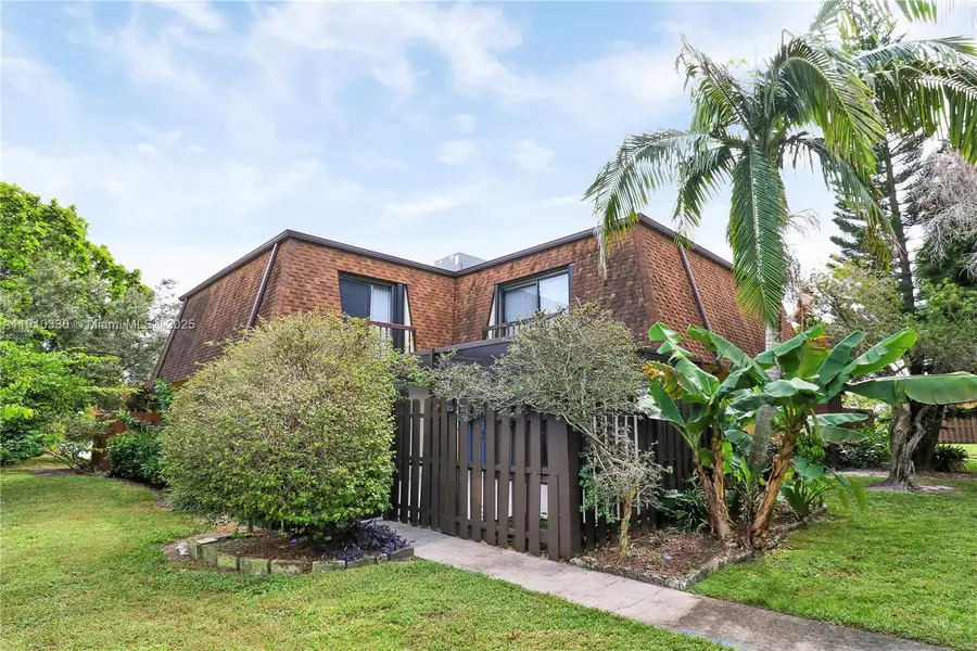 110 N Delaware Blvd #18B, Jupiter, FL 33458 - Image #2