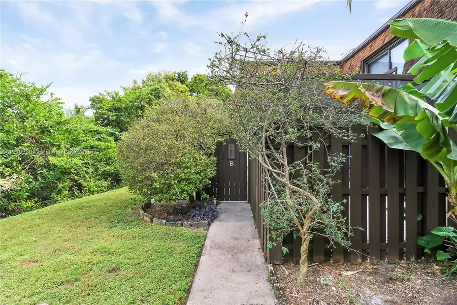 110 N Delaware Blvd #18B, Jupiter, FL 33458 - Image #3