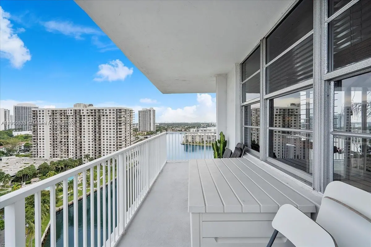 2851 NE 183rd St #1717E, Aventura, FL 33160 - Image #1