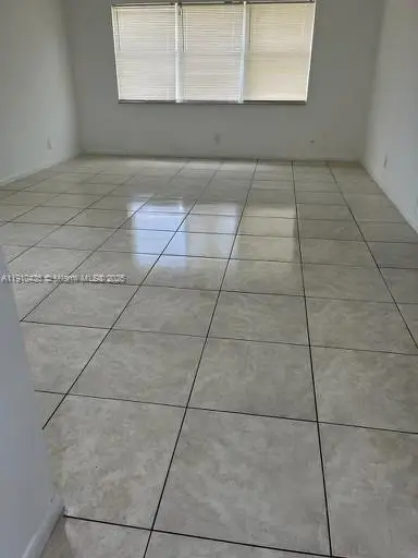 540 SE 2nd Ave #J3, Deerfield Beach, FL 33441 - Image #3