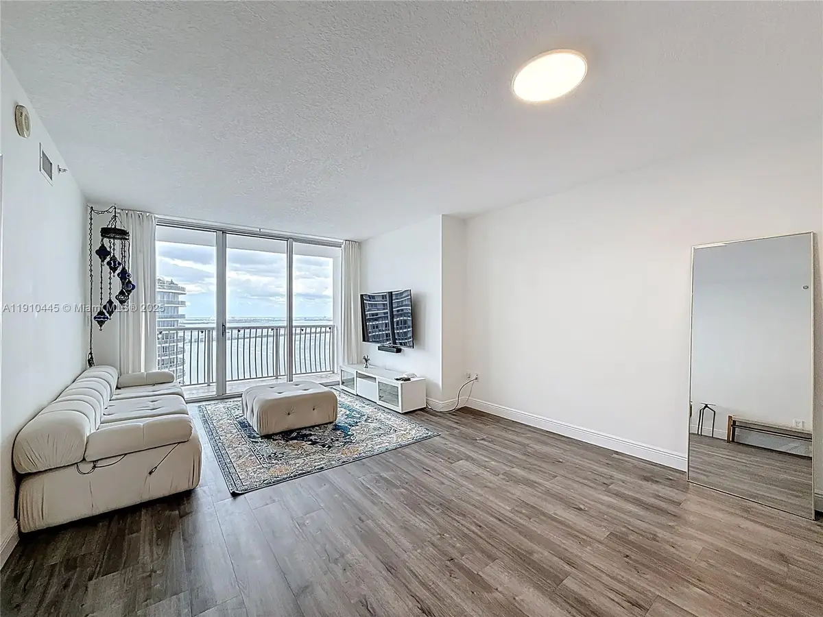 1750 N Bayshore Dr #5503, Miami, FL 33132 - Image #1