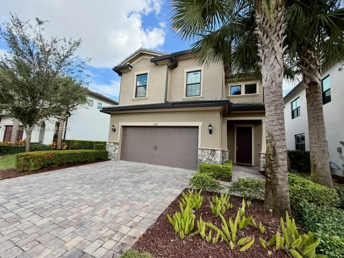 4628 E Pinehurst Trl E, Oakland Park, FL 33309 - Image #1
