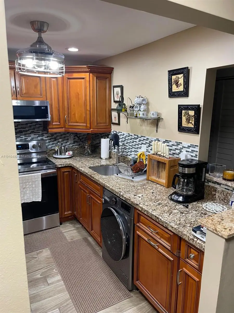 8220 SW 24th St #4106, North Lauderdale, FL 33068 - Image #3