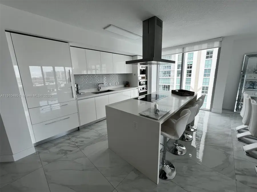 330 Sunny Isles Blvd #5-1008, Sunny Isles Beach, FL 33160 - Image #3