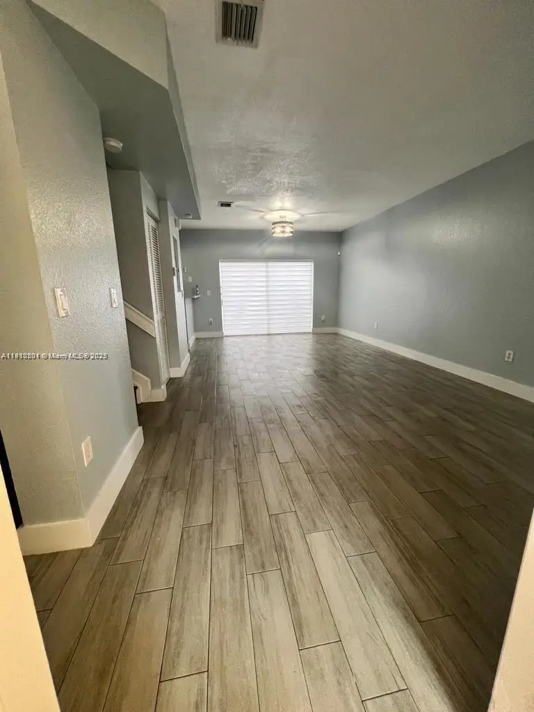 4123 NE 24th St, Homestead, FL 33033 - Image #3