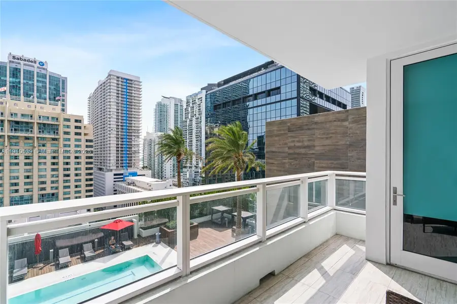 1080 Brickell Ave #1502, Miami, FL 33131 - Image #3