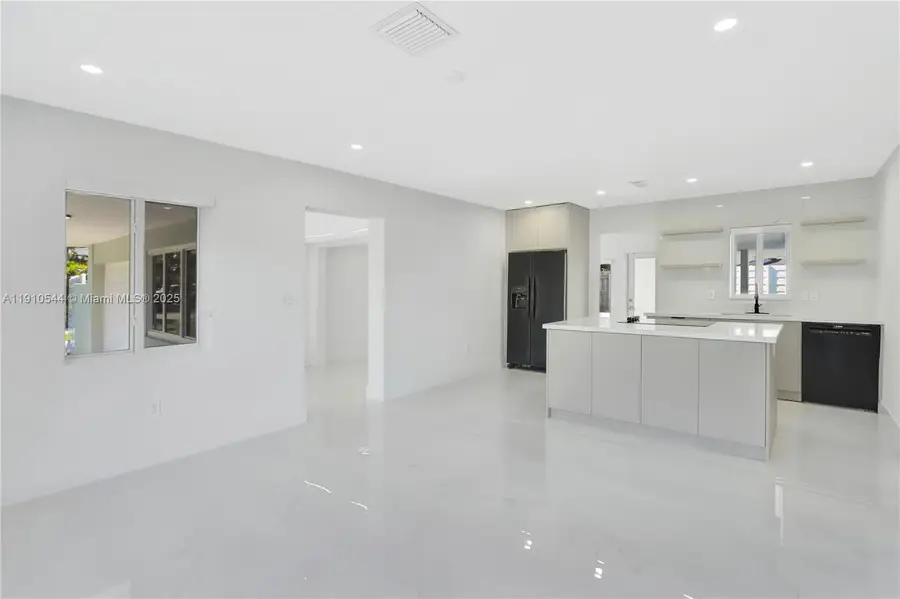 9851 Jamaica Dr, Cutler Bay, FL 33189 - Image #3