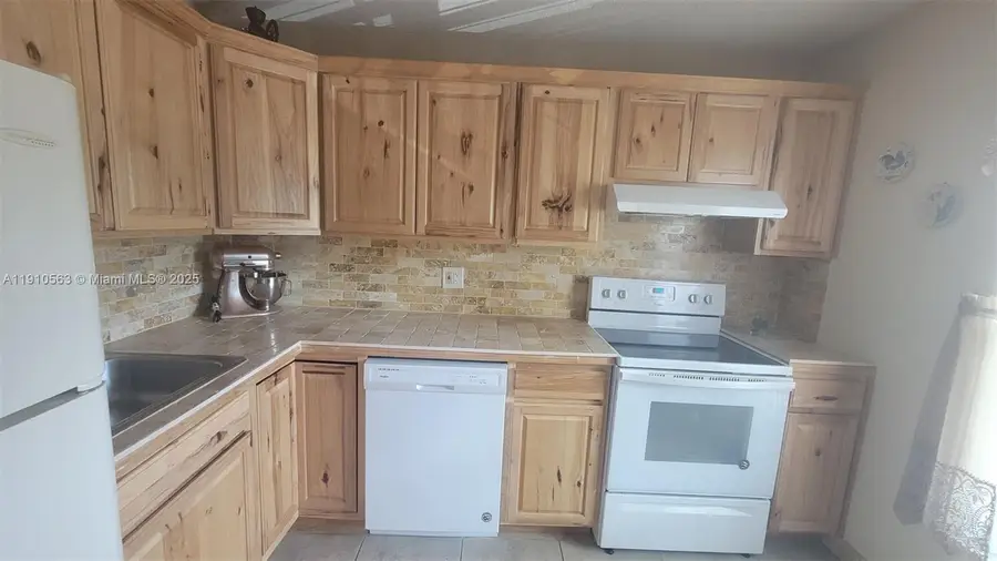 5851 NW 62nd Ave #202, Tamarac, FL 33319 - Image #3