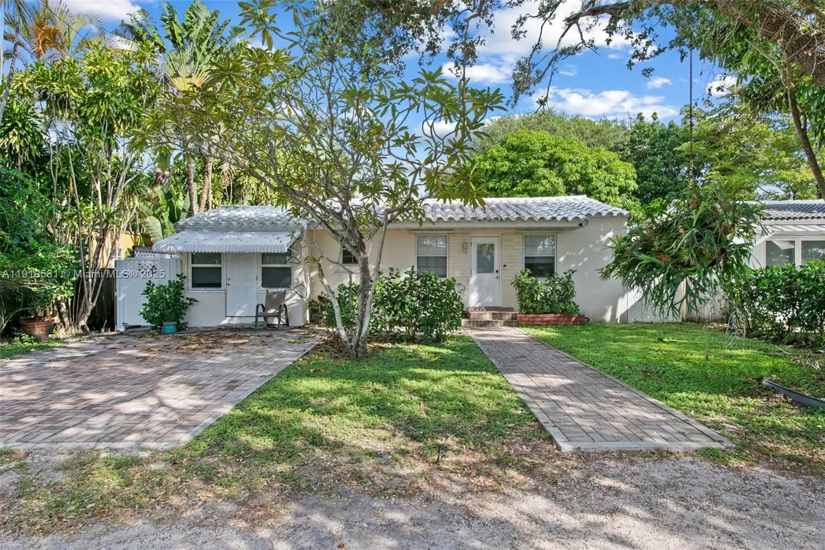 2231 Cleveland St, Hollywood, FL 33020 - Image #1